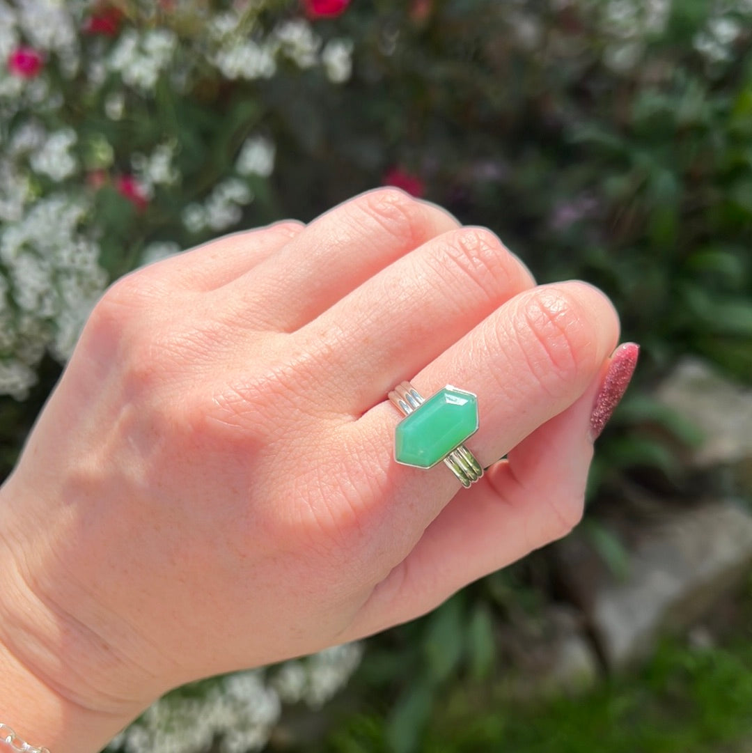 Size 9 Green Chrysoprase Ring Sterling Silver