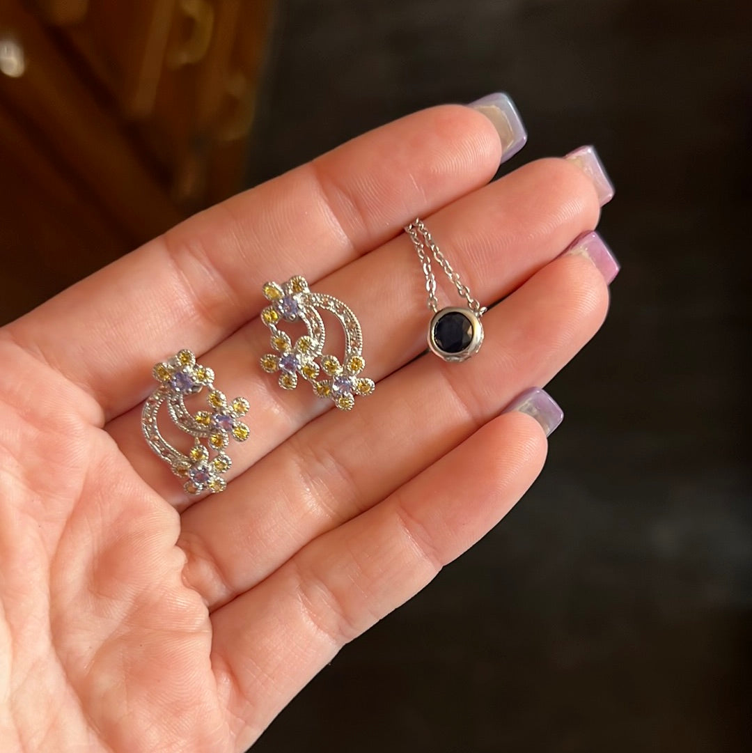 Reserved amber unicorns