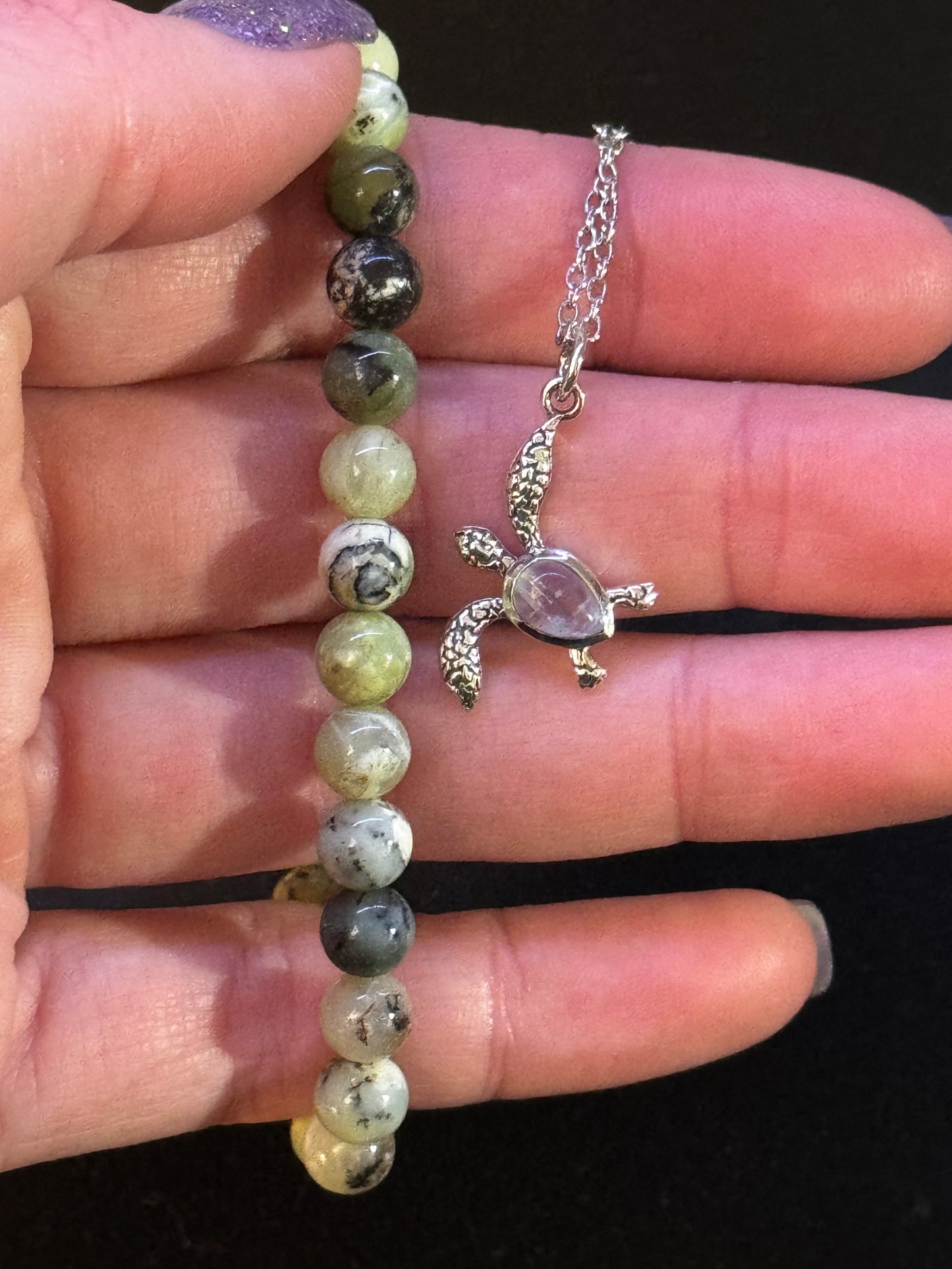 Reserved justice877 green opal send as gift. Add 2 floral boxes