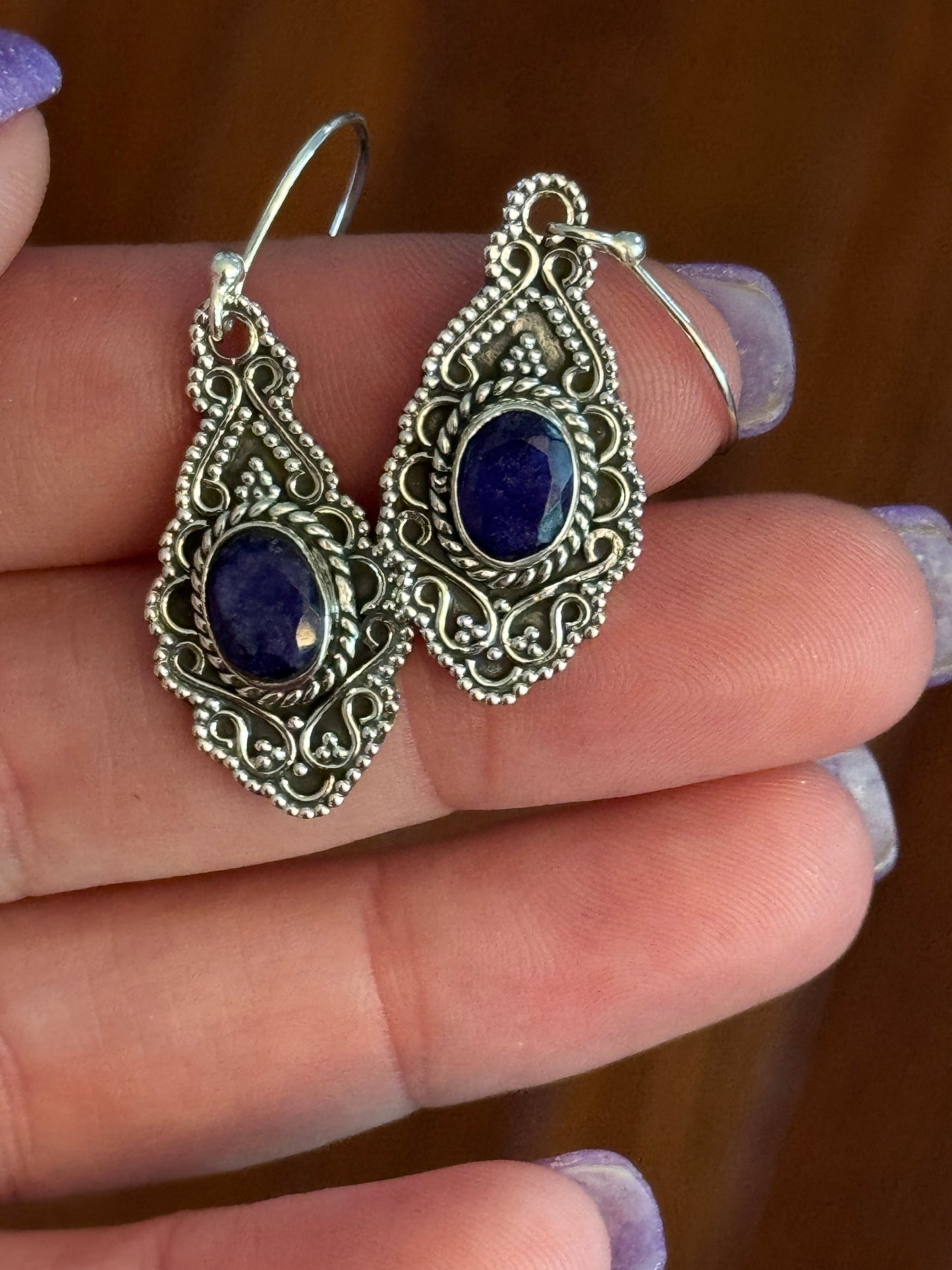 Reserved sapphiresandwisteria