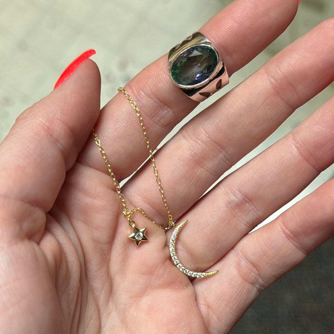 Reserved goldenrosethrifts