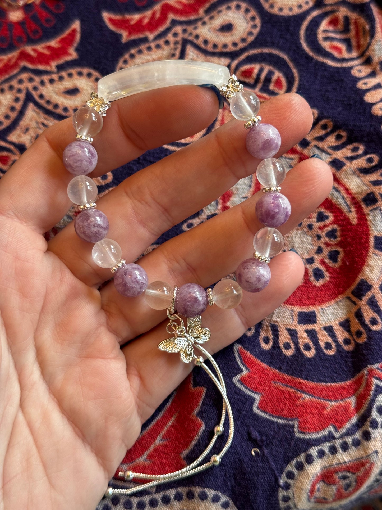 Reserved gloriabby