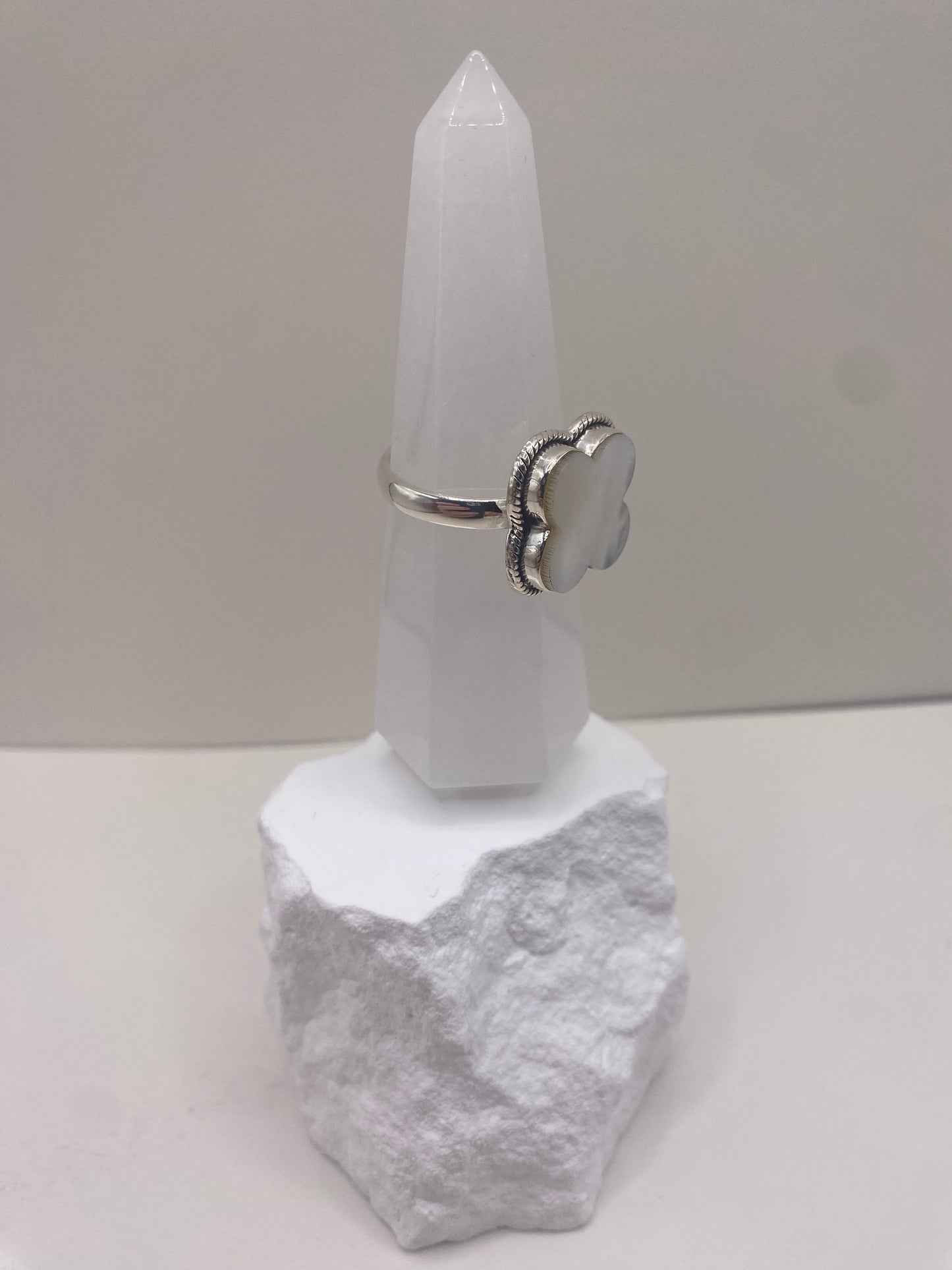 Size 10 Mother of pearl sterling silver