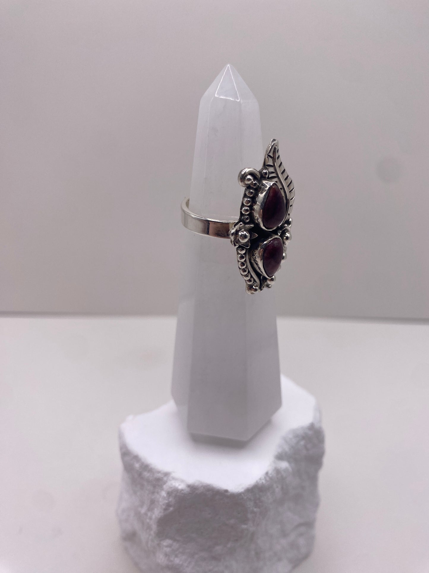 Size 6 purple spiny oyster sterling silver