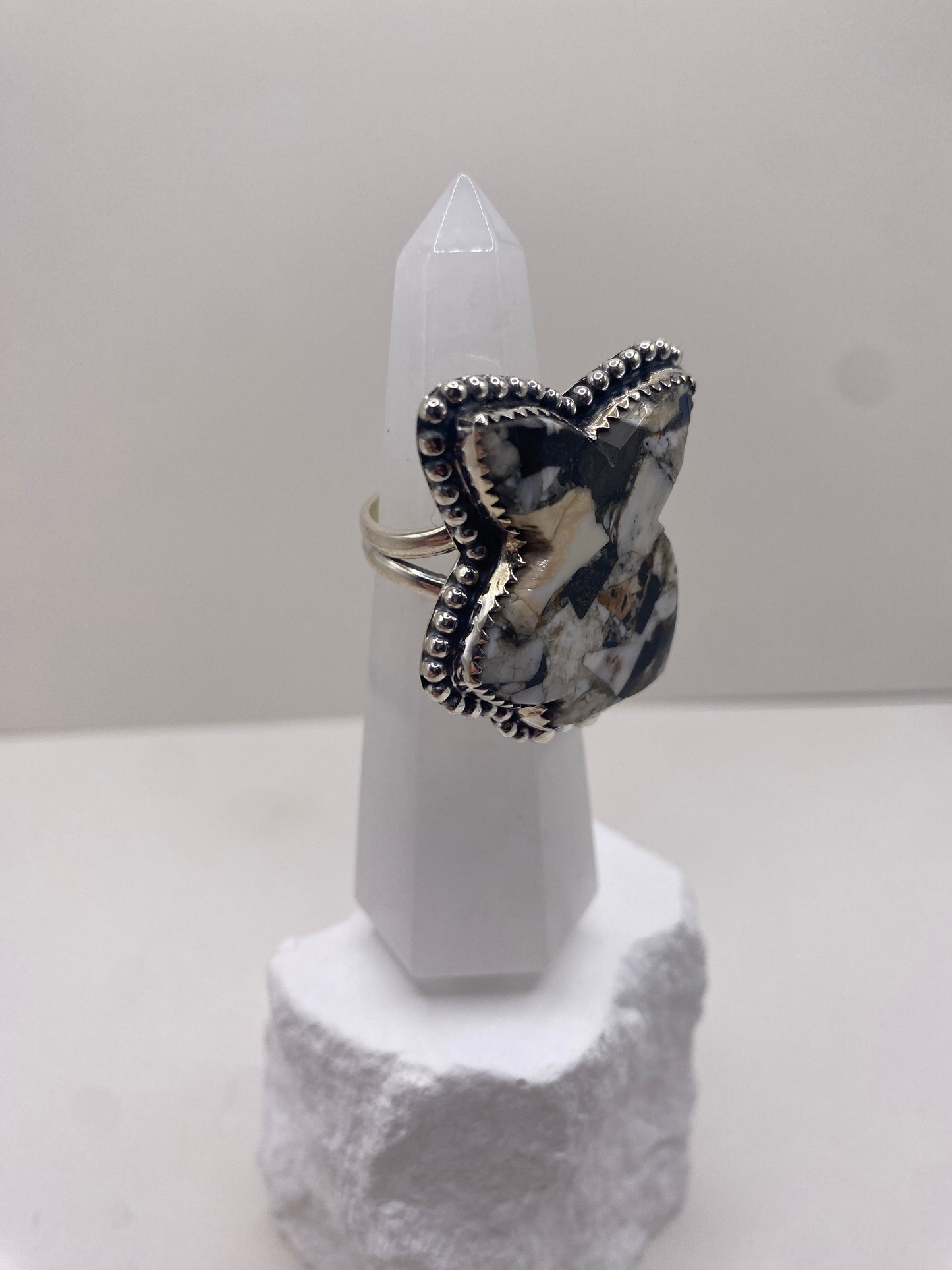 Size 7.5 white buffalo stone sterling silver