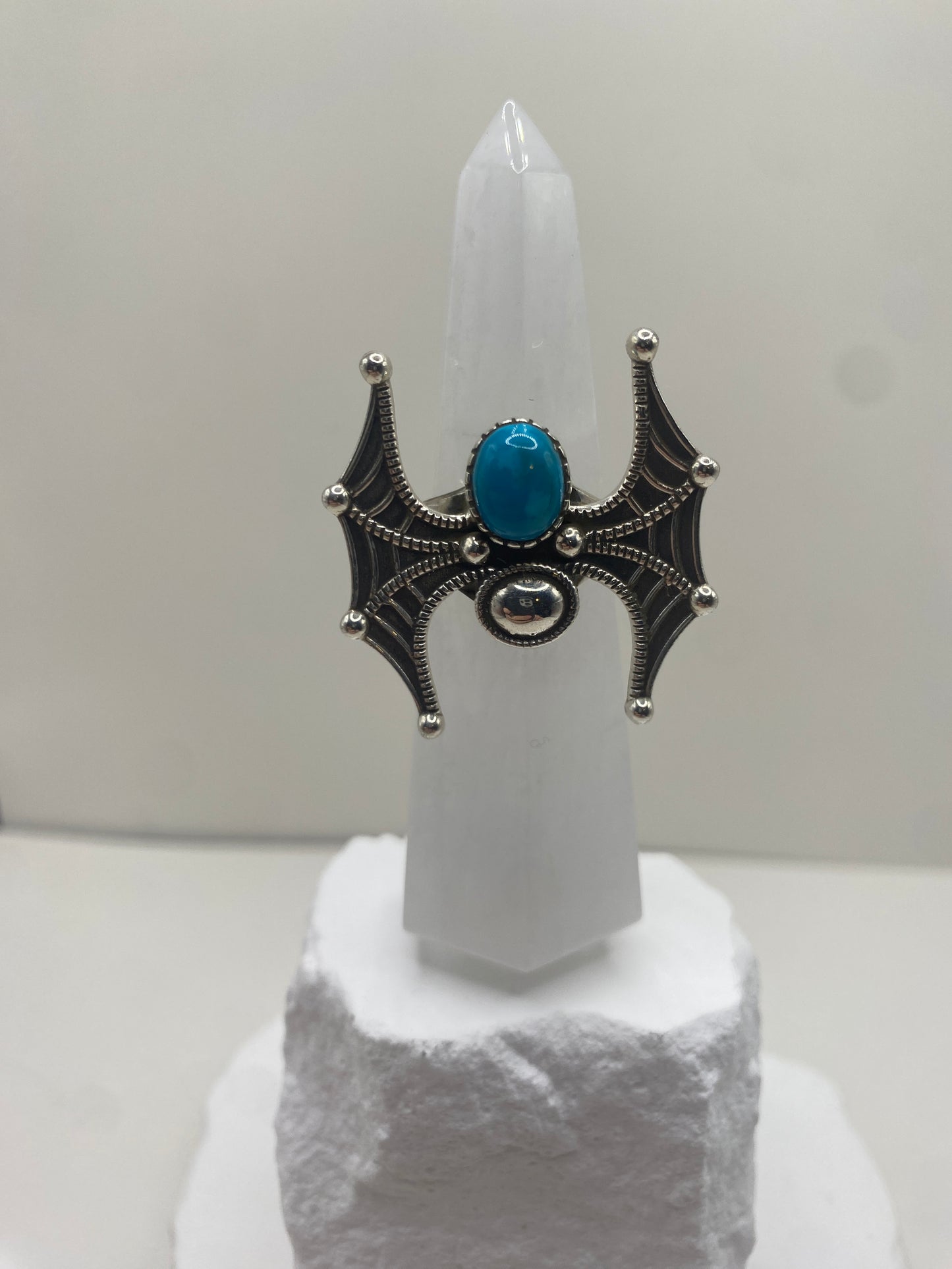 Size 9 kingman turquoise sterling silver