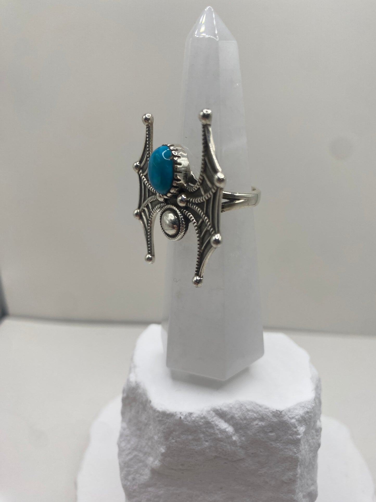 Size 9 kingman turquoise sterling silver