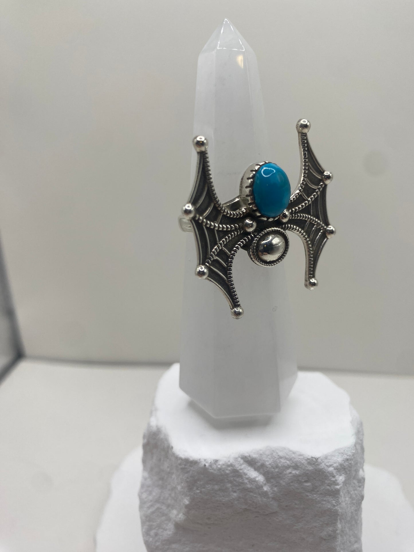 Size 9 kingman turquoise sterling silver