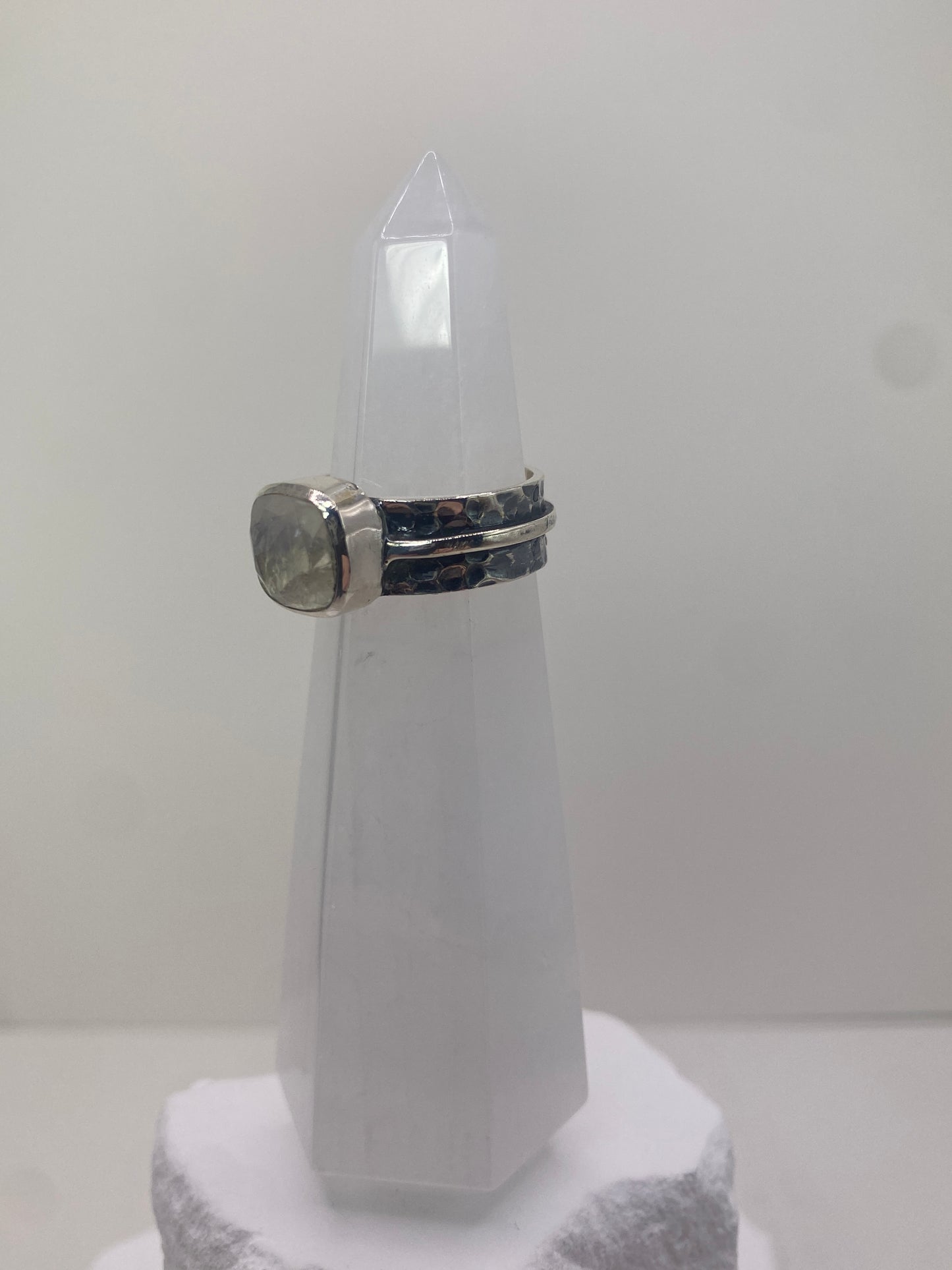 Size 6 moonstone sterling silver