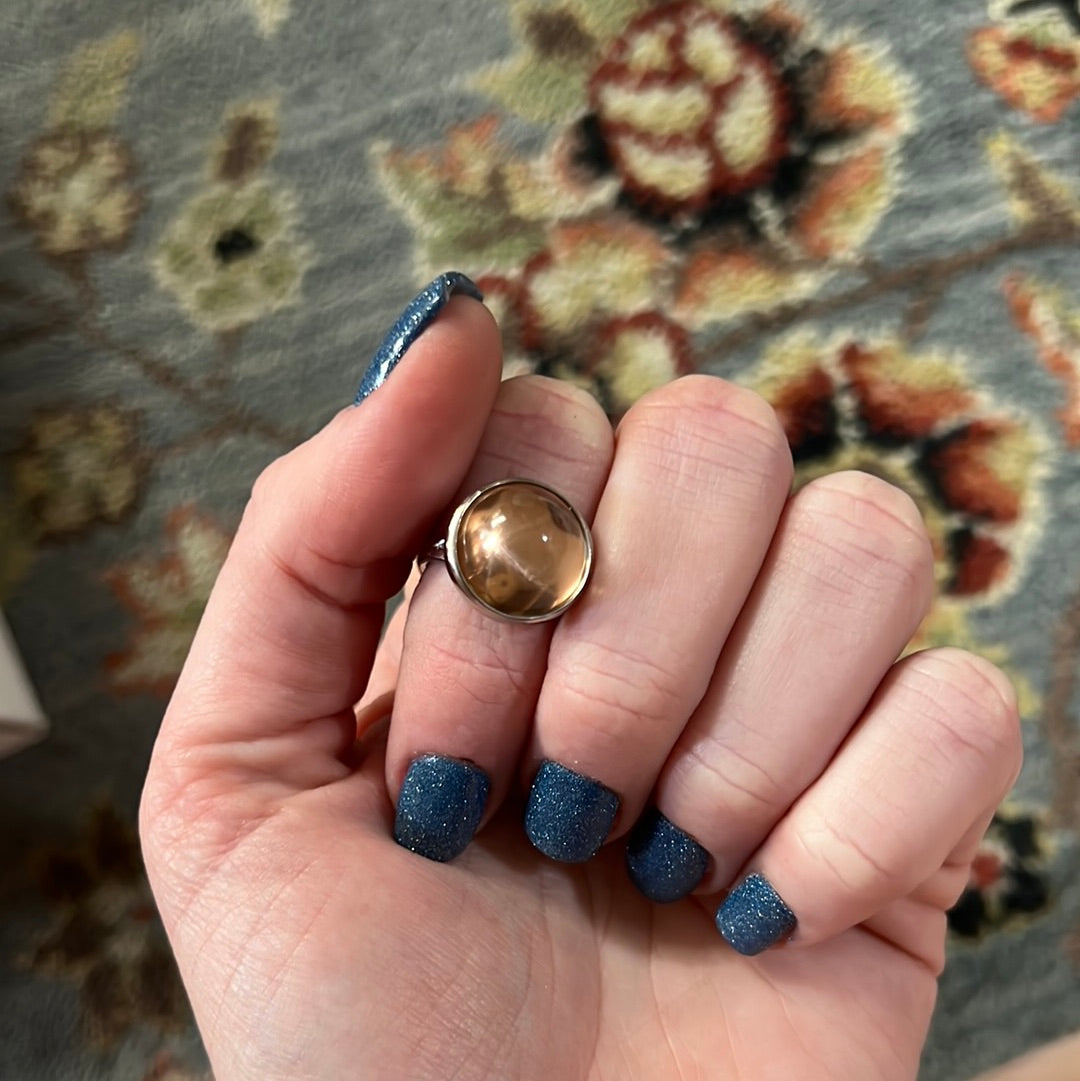 Reserved Chelsea Clinton interiors