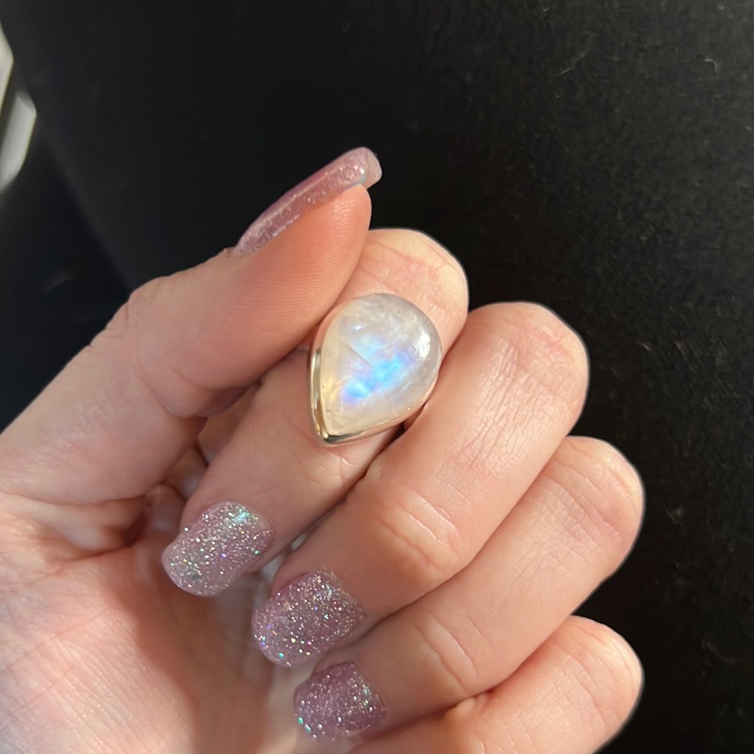 Reserved cyndipurr