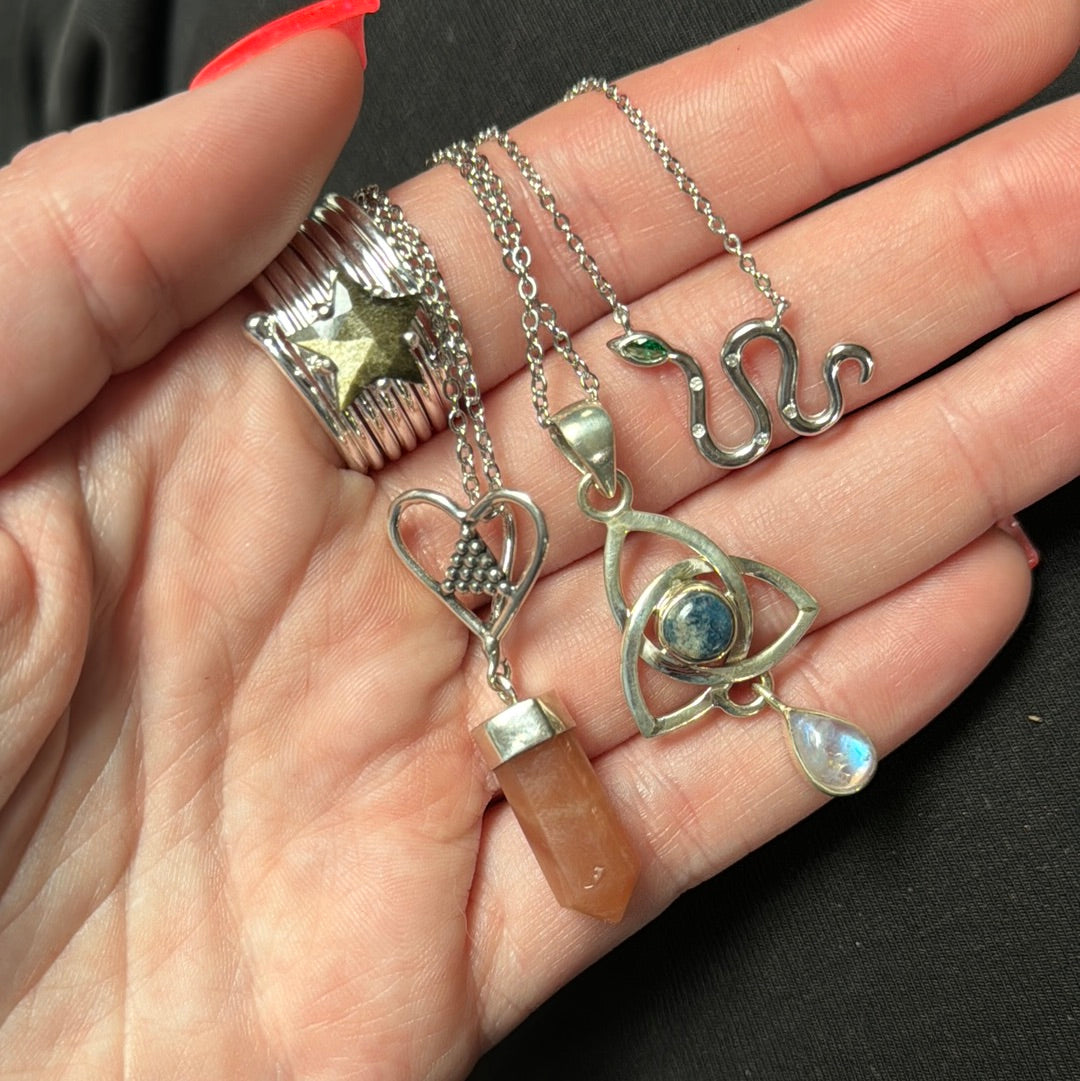 Reserved dark sphinx
