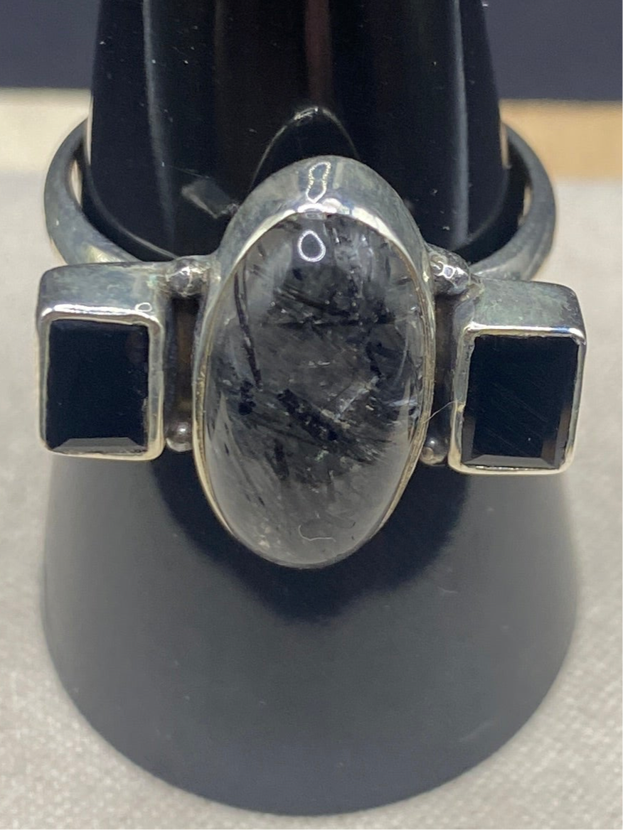 Size 9 onyx and black tourmaline quartz sterling silver