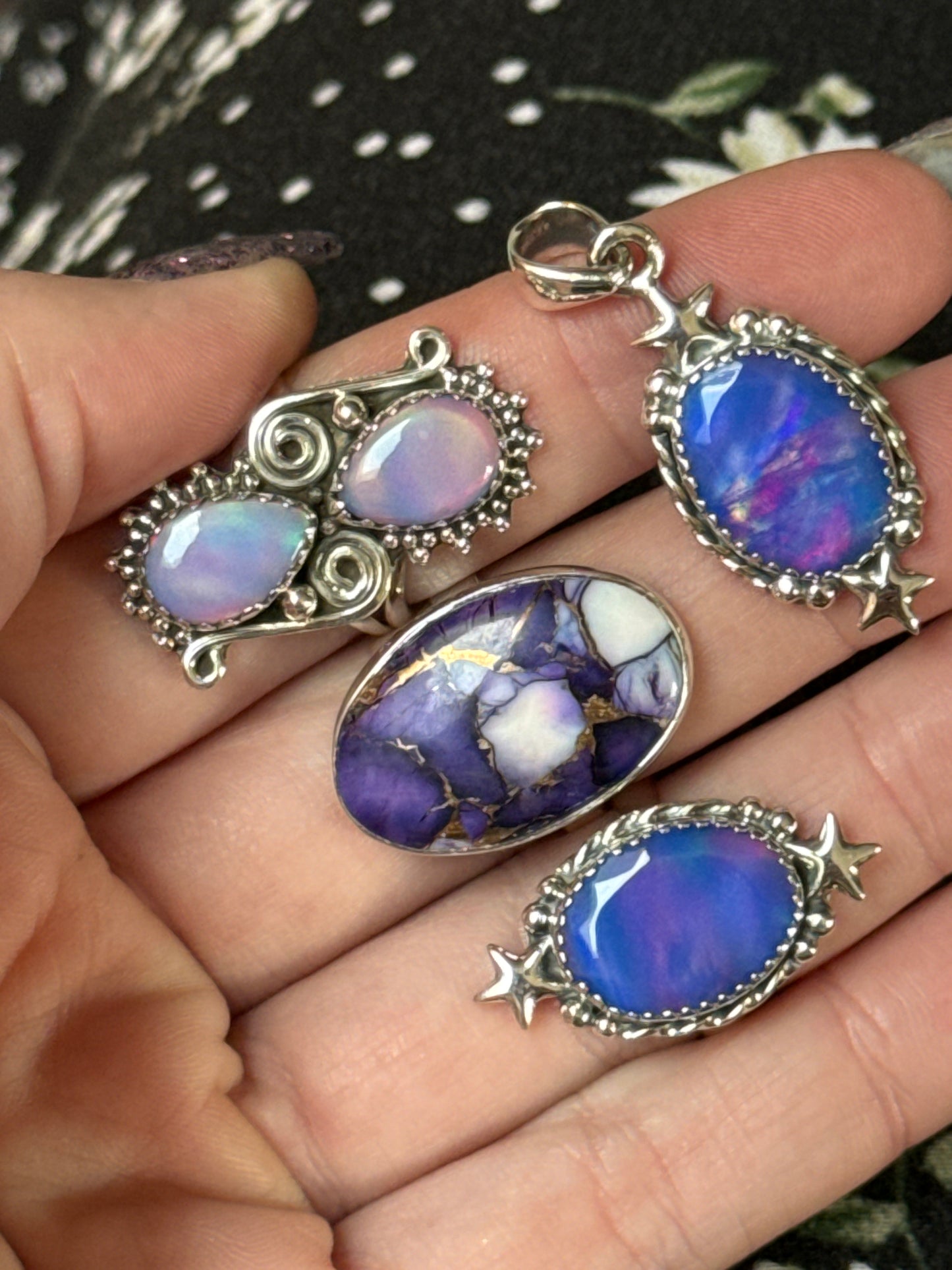 Reserved Vicky.v87