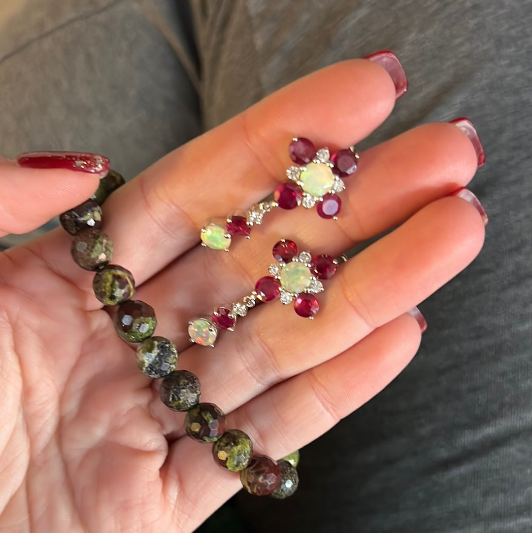 Reserved Samara beauty