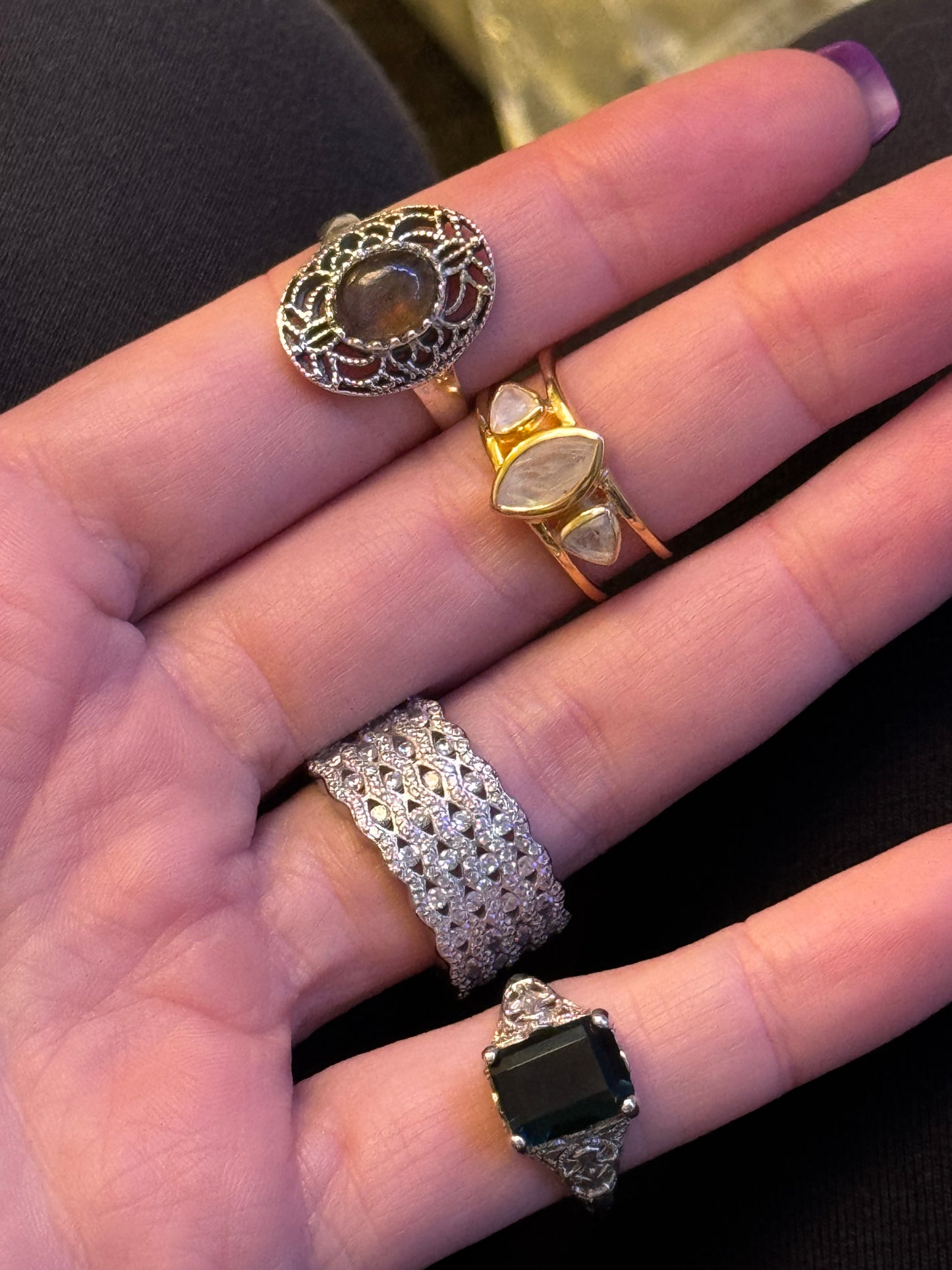 Reserved captivagirly