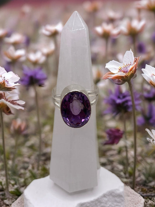 Size 8 Amethyst sterling silver