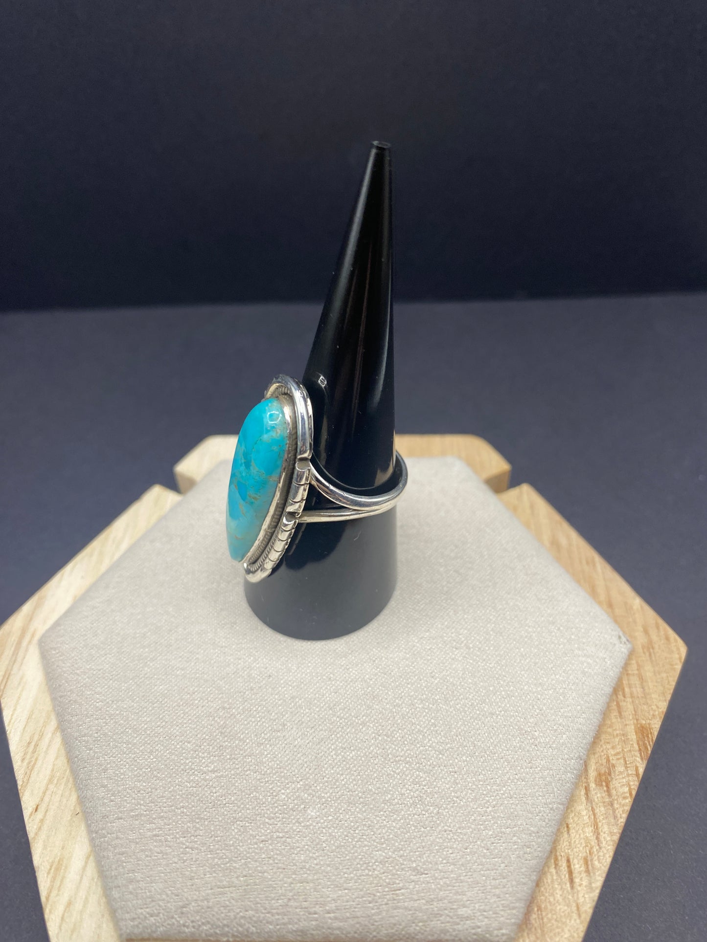 Size 8  kingman turquoise sterling silver