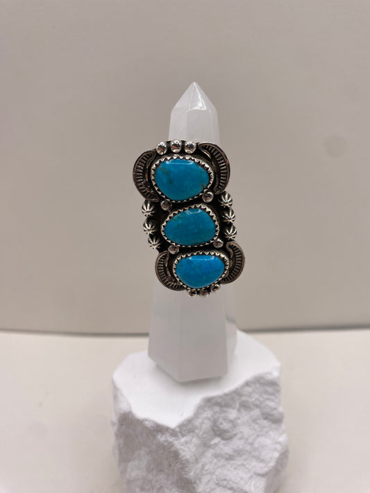 Size 7 Kingman turquoise sterling silver