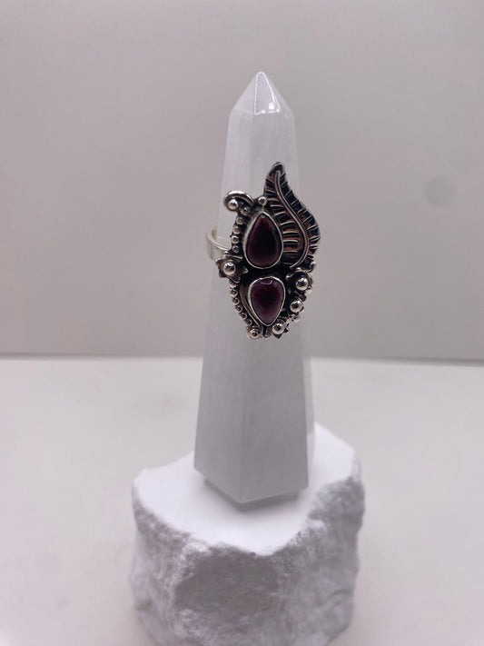 Size 6 purple spiny oyster sterling silver