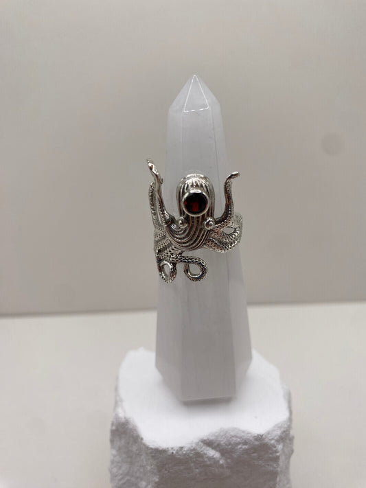 Size 7.75 garnet sterling silver