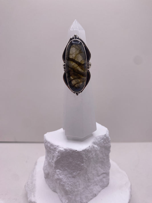Size 6.5 labradorite sterling silver