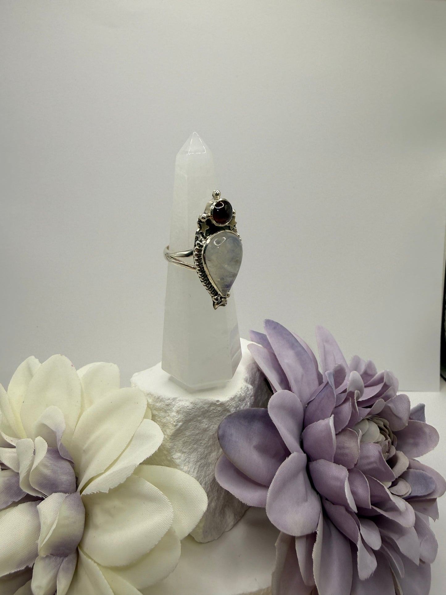 Moonstone and garnet size 9 sterling silver