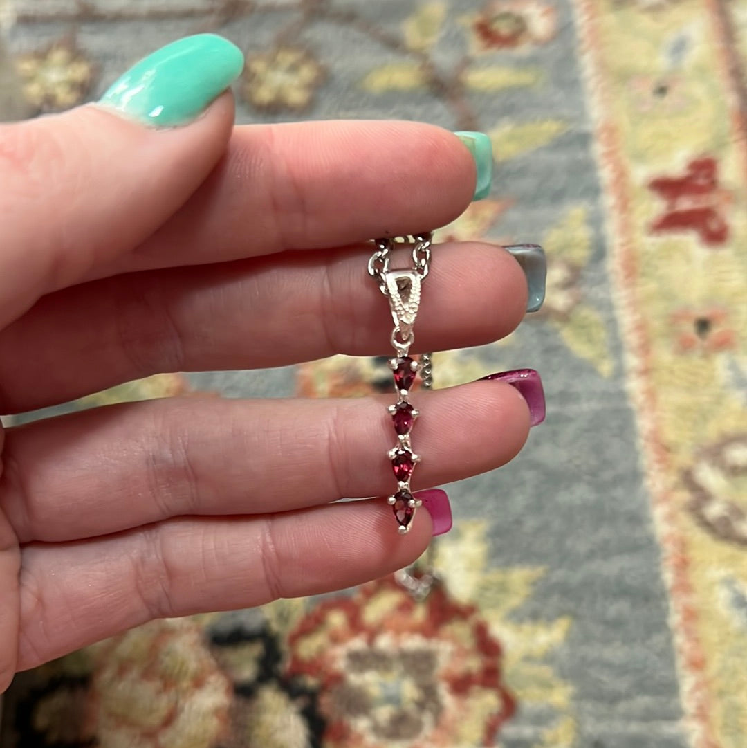 Reserved marina lone wolf lady