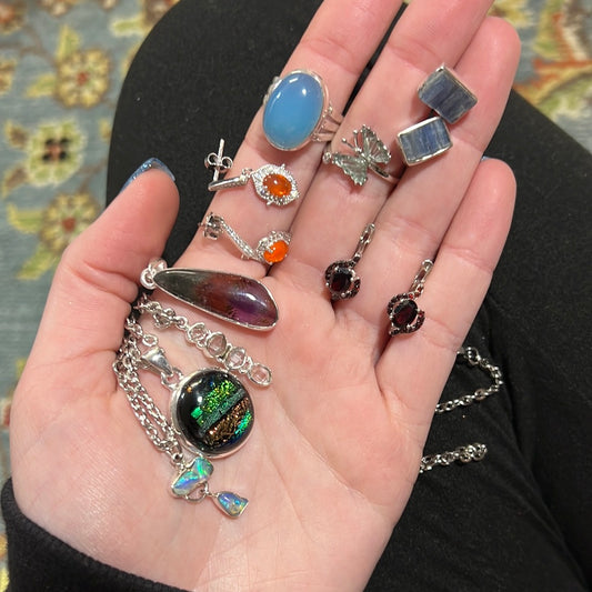 Reserved m0nica